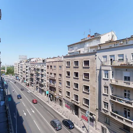 Quince Apartment-City Center-Free Parking Belgrad