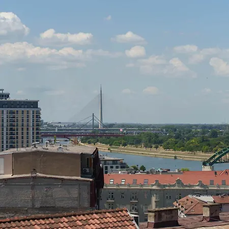 Lägenhet Quince Apartment-City Center-Free Parking Belgrad