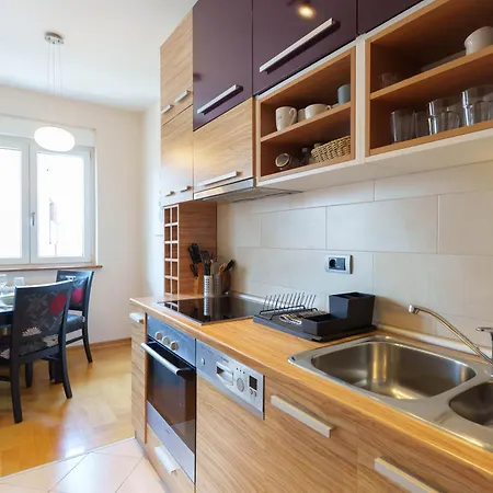 Apartament Quince Apartment-City Center-Free Parking Belgrad