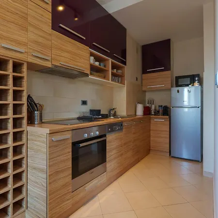 Quince Apartment-city Center-free Parking *